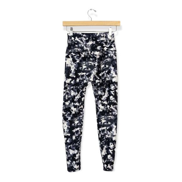 Balance Collection Graystone & Lotus Watercolor Abstract Leggings Size S - Picture 2 of 7